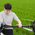 Tips menggunakan drone sprayer secara tepat dan benar untuk membantu proses penyemprotan tanaman