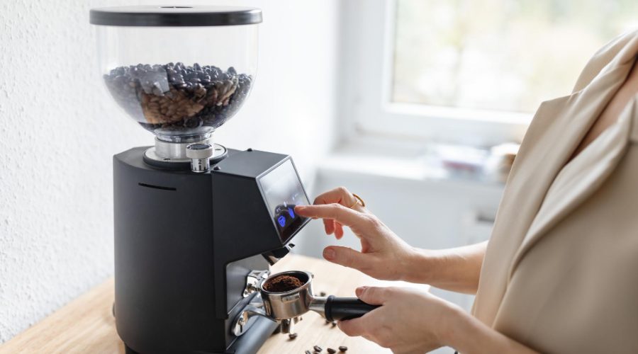 cara menggunakan grinder kopi dengan benar