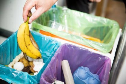 cara mengumpulkan sampah dari rumah